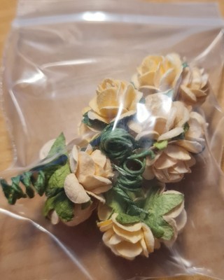 Miniatur Papier Teerose Maulbeere Blume 15x15mm blass pfirsich/orange Bündel Basteln