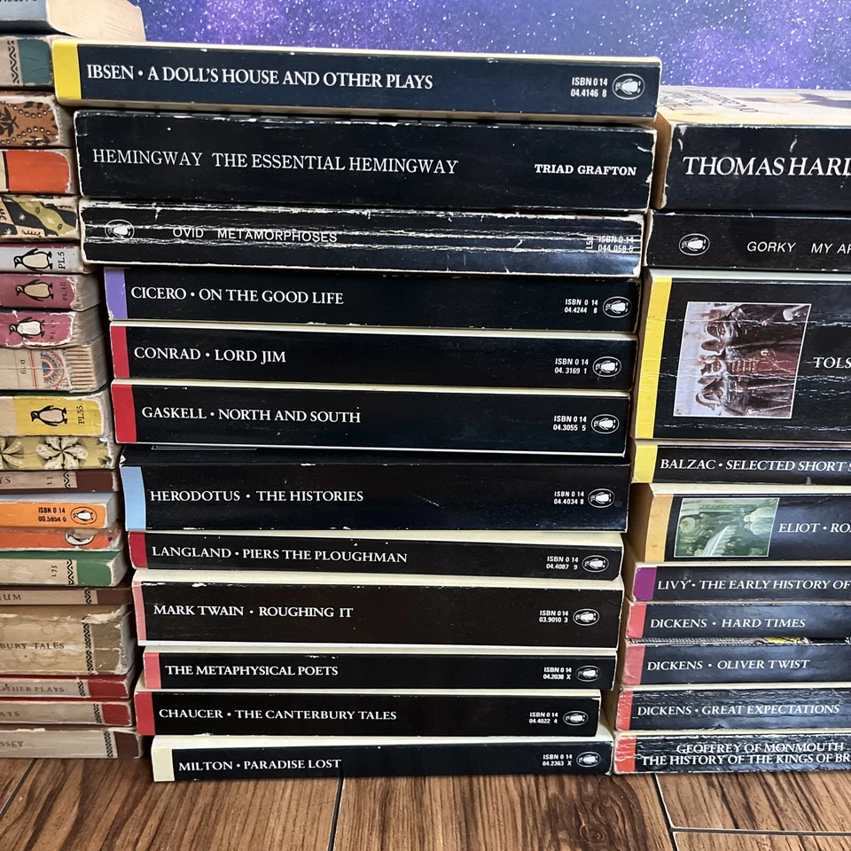 VTG 42 Mix Authors Penguin Classics Black Spines & Other Paperback Books Decor Foto 4 de 4