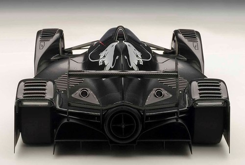 AUTOart 18109 1/18 Red Bull X2010 Prototype Black carbon fiber pattern 1:18 New - Picture 6 of 6