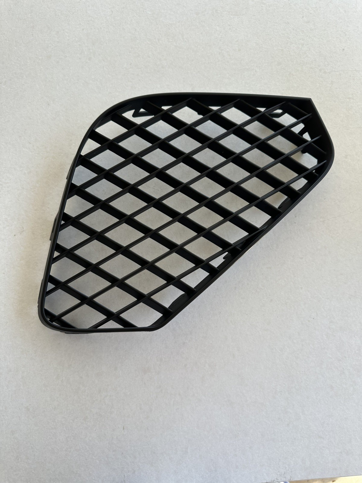 Bentley Continental GT Front Bumper Grille (Lower Right) 3SD807684 OEM