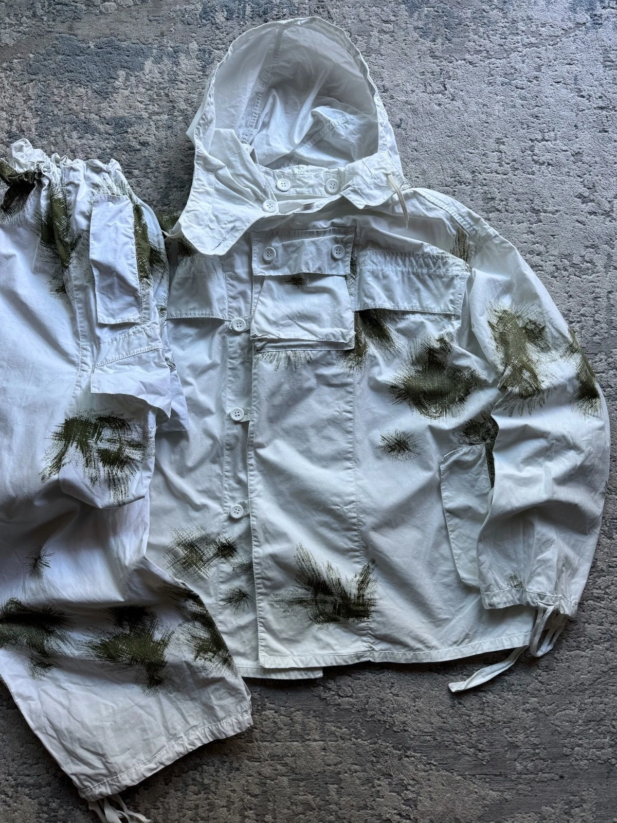 Vintage 80s Army Bundeswehr Germany Snow Jacket /Pants Size L
Opens in a new window or tab