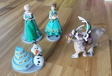 Disney Frozen 2 II Figurines Cake Toppers Bundle set (Elsa,Anna,Olaf,Sven)