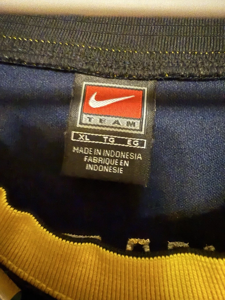 dwyane wade Marquette jersey xl nike - Image 3 of 3