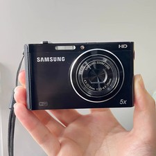 Samsung DV300F DualView Camera - 16MP, Front & Rear Screens, 5x Zoom