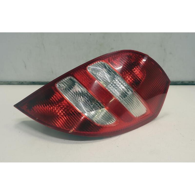 REAR LAMP RH MERCEDES CLASSE A (04-08)(08-12) W169 150/160 1.5 (70KW) BER. 2004