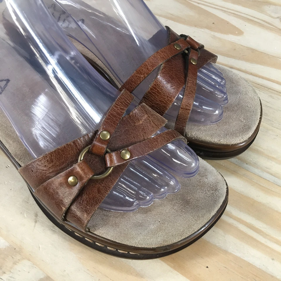 Sandalias MIA para mujer 7,5 M informales sin cordones plataforma cuña deslizable cuero marrón Foto 4 de 4