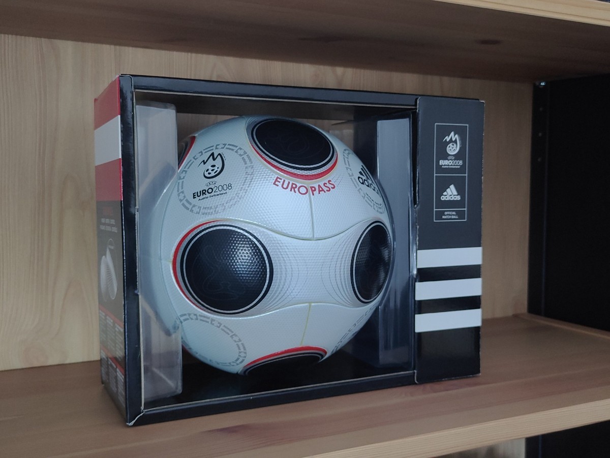 adidas Europass EURO 08 Fußball Matchball - Größe 5, Metallic