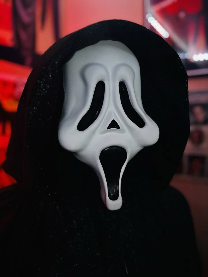 Ultimate Scream (1996) Killer KNB Mask - Image 2 of 4