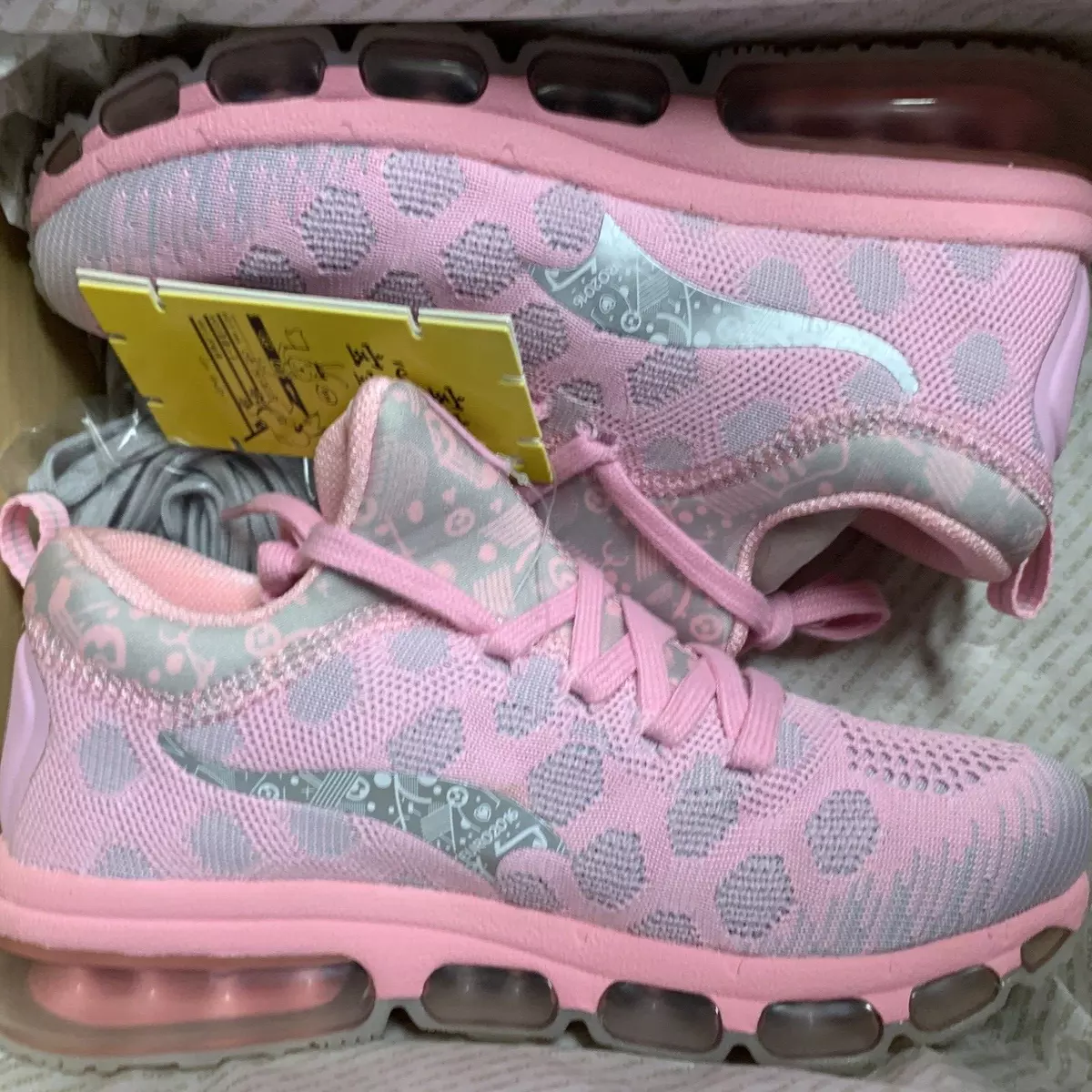 Light cushioned running clearance shoes