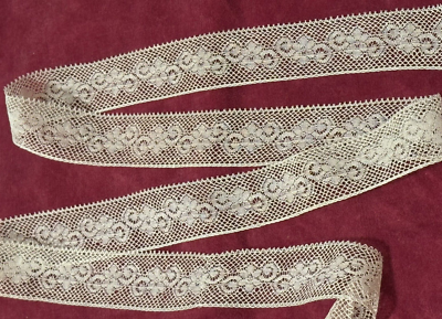 Antique /Vintage French Valenciennes Bobbin Lace Insertion 1