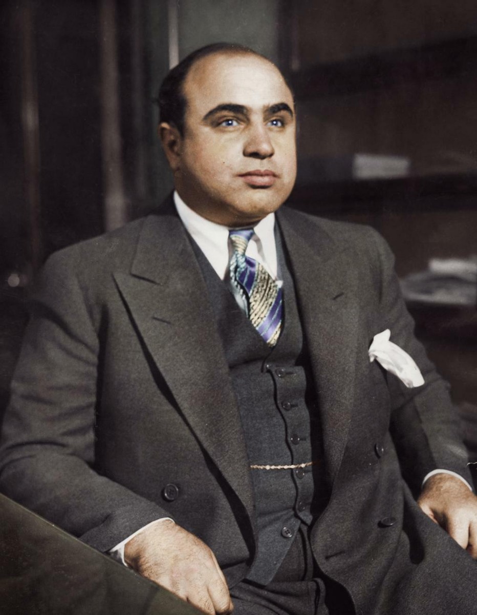 Al Capone in color Gangster, Mafia reprint photo 2 sizes to pick from | eBay