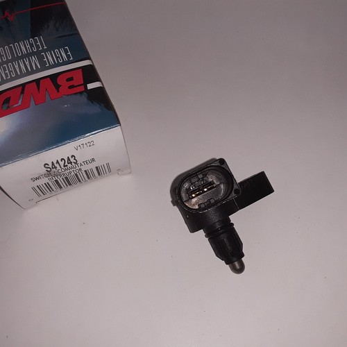 Back-Up Light Switch Fits Dodge Ram 1500 2005-2006 Jeep Liberty 2007-2009 - Picture 3 of 4