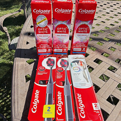 Colgate Optic White Pro Series Teeth Whitening Fluoride Mint 3 oz Exp 12/26
