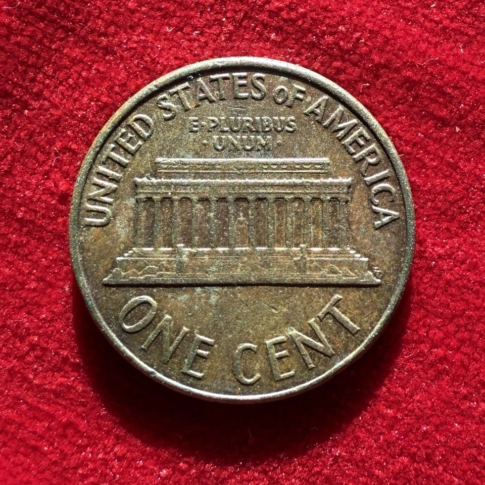 Centavo Lincoln Memorial 1961-D Foto 2 de 2