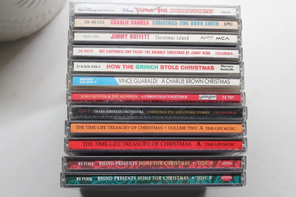 Christmas Lot of 12 CDs. 40s 50s 60s 70s 80s 90s Vintage Rock Pop Easy Listening - Imagem 3 de 3