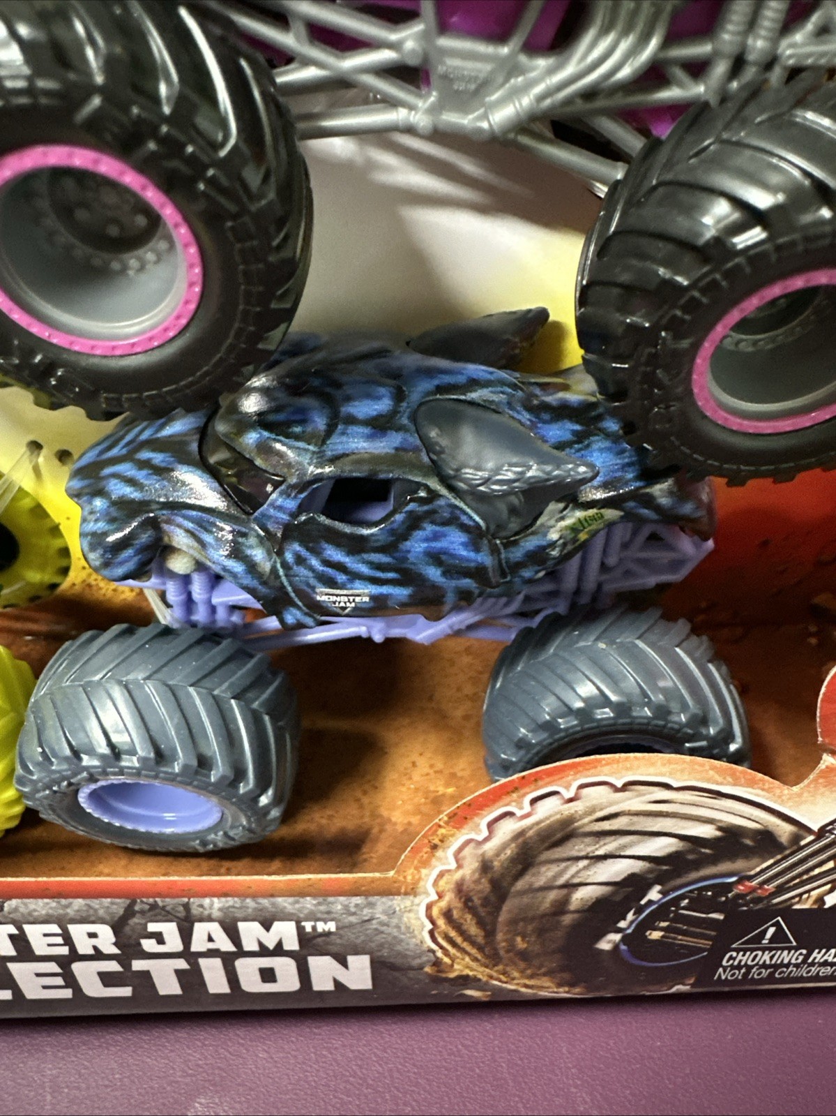  Monster Jam monster trucks  1:64 Scale Trucks Collection of 6 +3 minis
