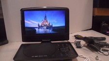 Insignia Portable 9" DVD Player NS-P9DVD15 Swivel Screen