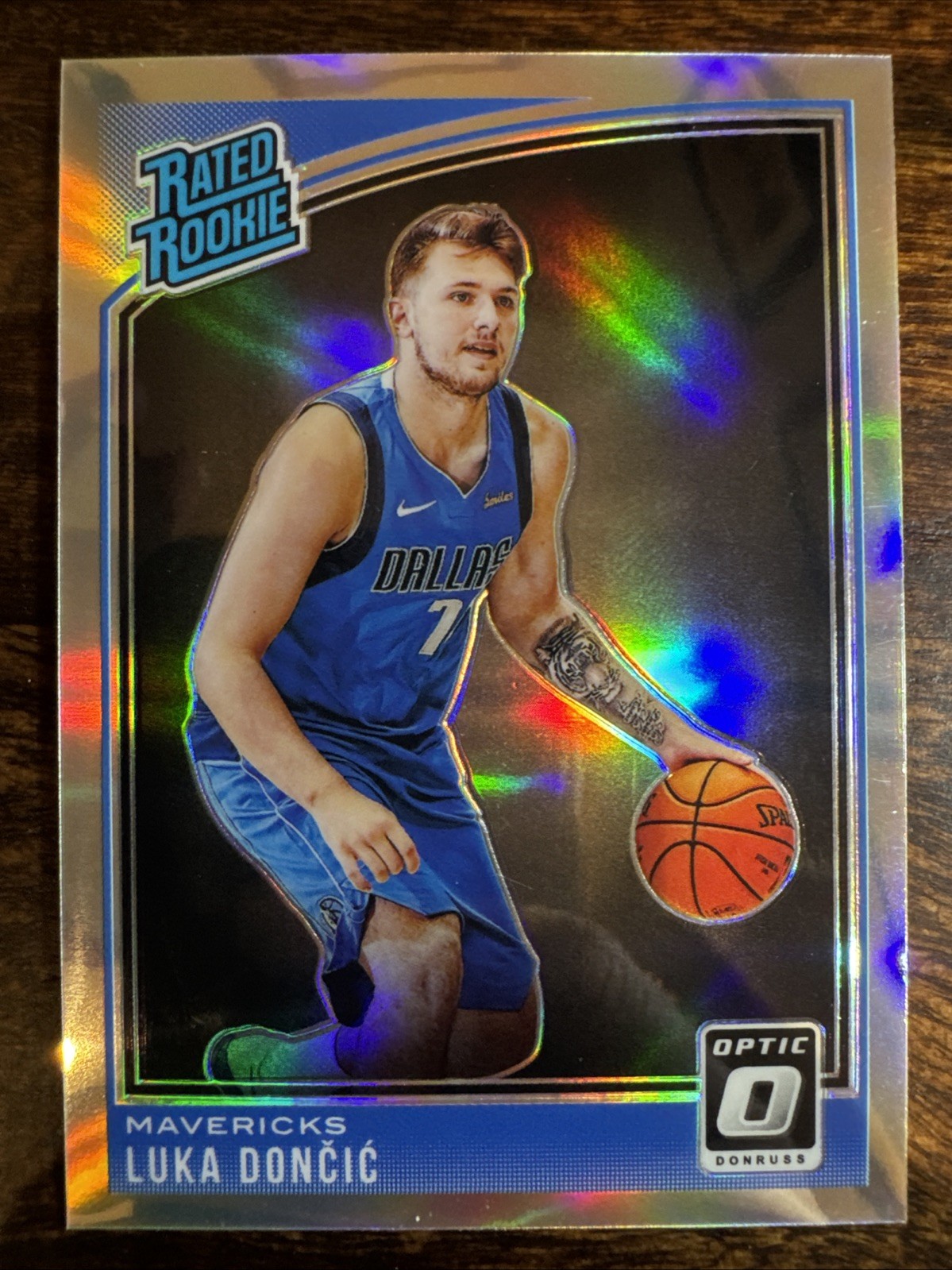 2018-19 Optic Luka Doncic Holo Prizm Rated Rookie Card #177, LA Lakers