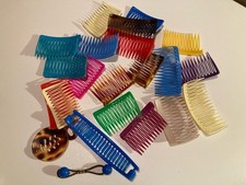Lot of 22 Assorted Vintage Plastic Hair Combs In Various Colors  Sizes  Retro
