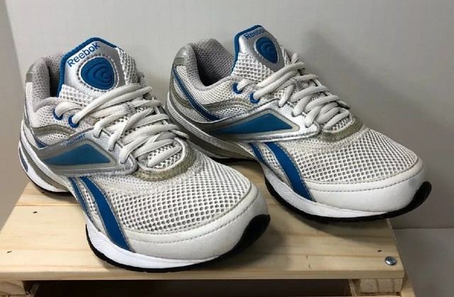 reebok easytone smoothfit shoes