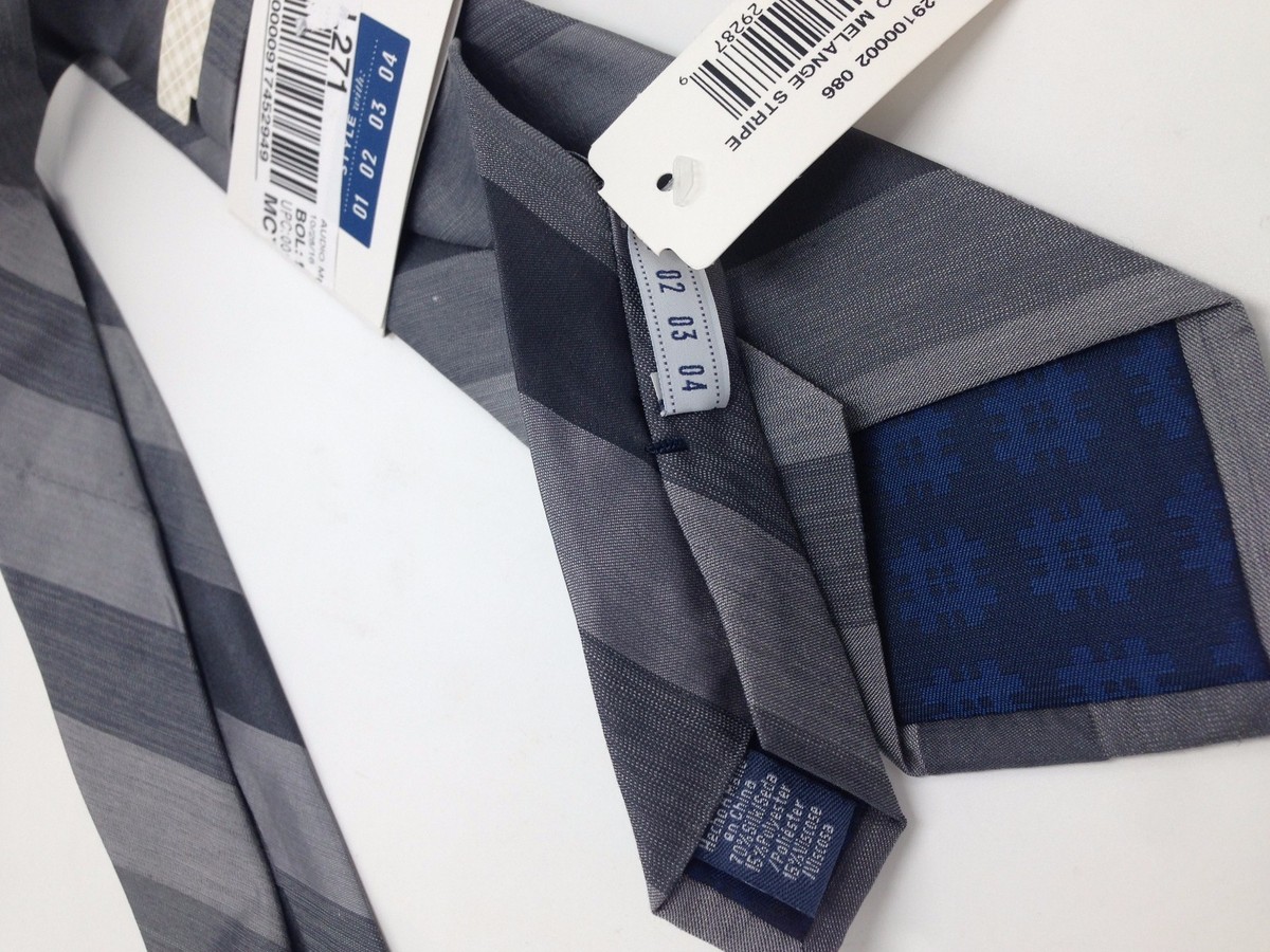 $125 Ryan Seacrest Men Neck Tie Silk Stripe Slim Gray White