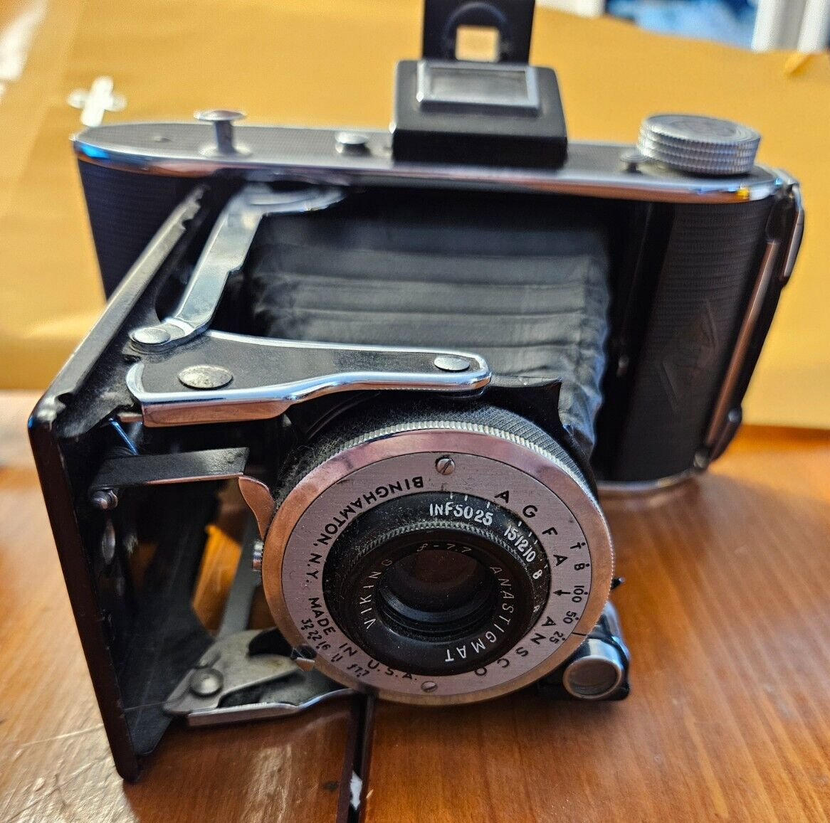 Agfa Ansco PB 20 Viking Folding Camera with Anastigmat f/7.7 lens