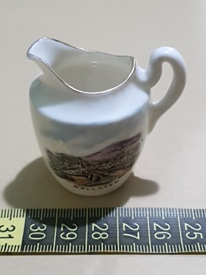 Crested Ware, Albion China, Kanne, Ballater (G2D13)