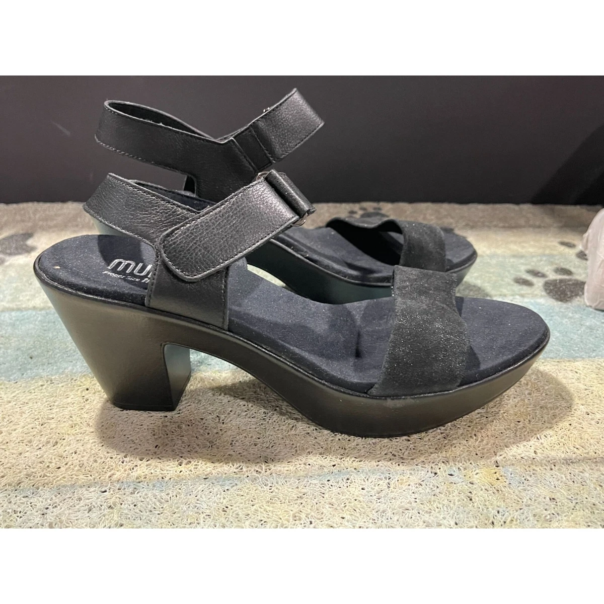 Munro sales willa sandal