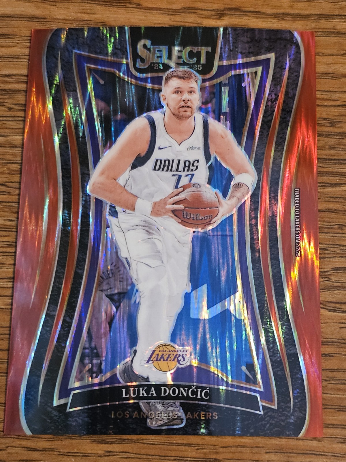 2024-25 Panini Select Luka Doncic Mezzanine Red FLASH /299 LA LAKERS