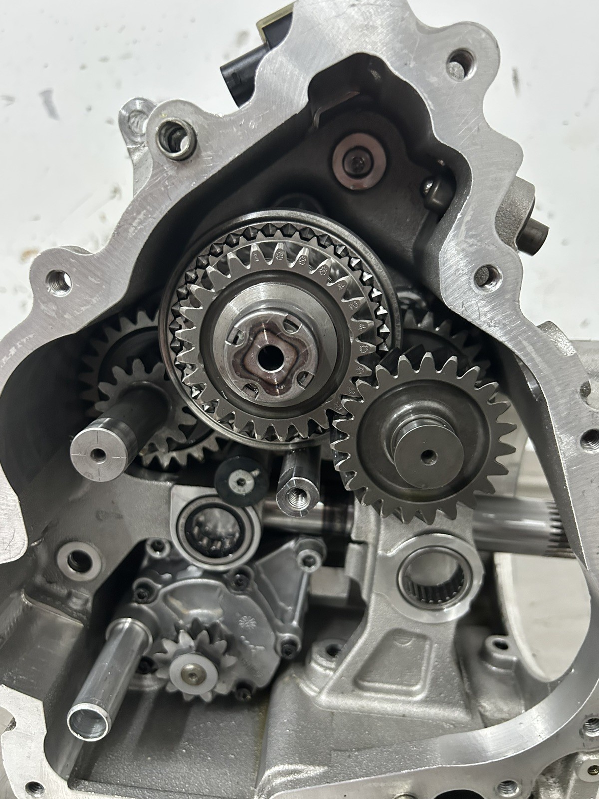 Ferrari FF Gtc Lusso Main Housing Used Parts Rebuilt 305902 PTU Power Take Off