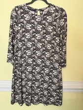 Ann Taylor Loft Dress Womens XS  Black/ Cream Floral Casual/Dress EUC