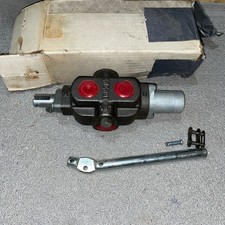 Energy C-36 Hydraulic Directional Control Valve For Log Splitter  New Old Stock