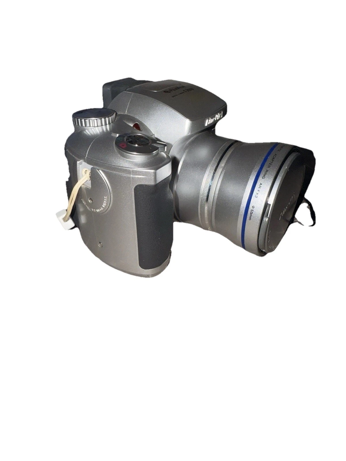 Fujifilm FinePix S3000 is a vintage 3.2MP digital camera With Carrying Case 6x