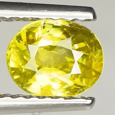 STUNNING NATURAL 0.74Cts BEAUTIFUL SPHENE 