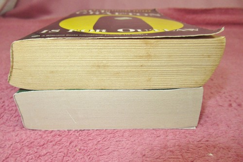 Sue Grafton Build A Lot - Kinsey Millhone Serie - alias - Alphabet Mord Serie - Bild 94 von 175