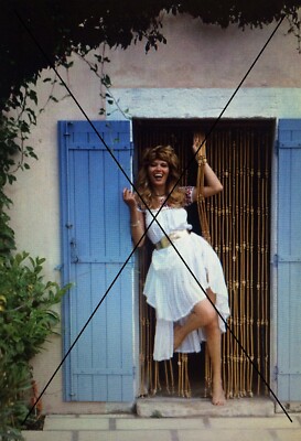 AMANDA LEAR PHOTO