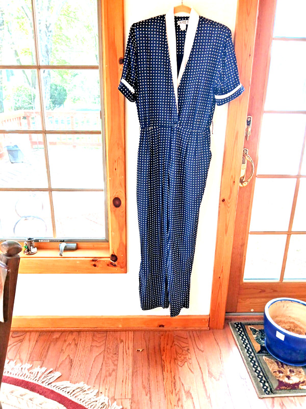 Taurus Sz 12 JUMPSUIT w/ BELT Navy + White Sm Squares EXCELL Cond Side Pockets