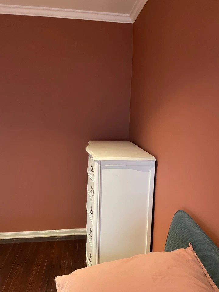 Cómoda Highboy blanca French Country Foto 4 de 4