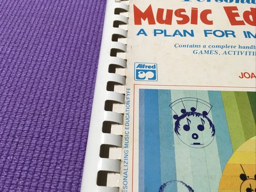 Personalizing Music Education Joan Z Frye Spiral Trade Paperback - Picture 3 of 12