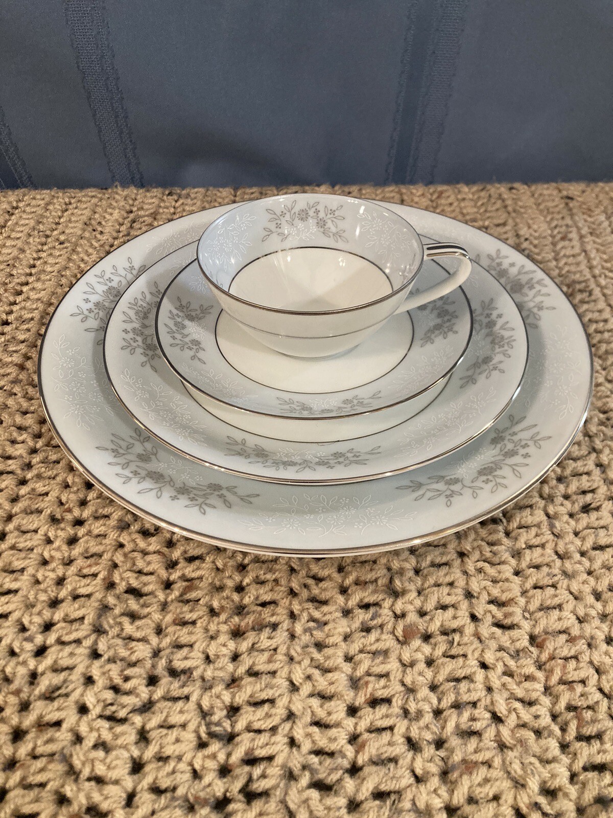 Vintage 4 Piece Setting Noritake “Blueridge” 5858 Dishes. Excellent