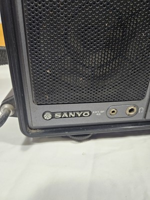 Vintage. Sanyo rp 8880 Radio. | eBay