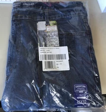 Signature by Levi's Strauss Gold Regular - Flex Performance Jeans- Size 46x32