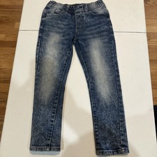 South Pole Boys Size 5 Elastic Waist Distressed Jeans. NWOT. 20x19.