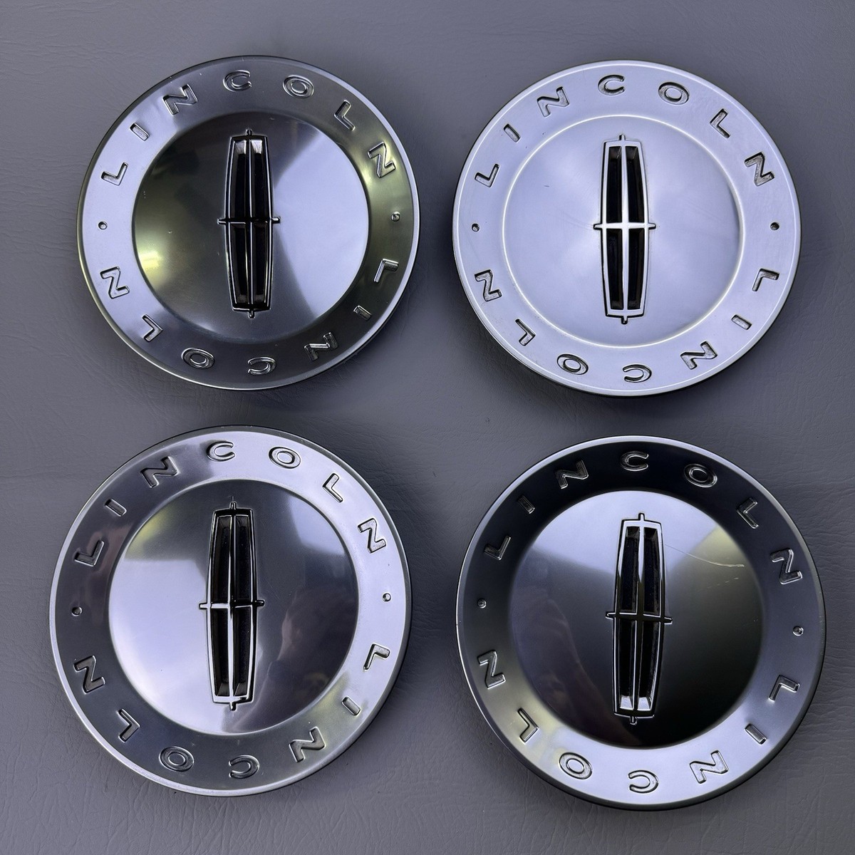 LINCOLN NAVIGATOR WHEEL CENTER CAP SATIN CHROME FINISH SET 5L74