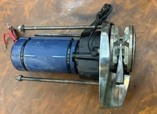 LEWMAR V700 VERTICAL WINDLASS 12V #6670011108 FITS CHAIN 1/4" G4/BBB