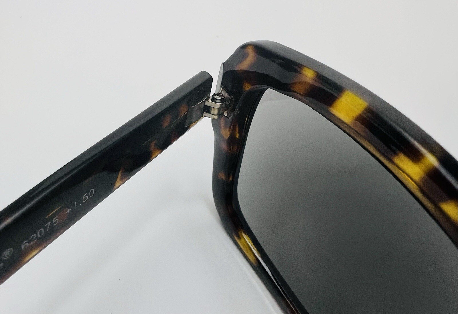 A.J. Morgan Square Tortoiseshell Reader Sunglasse… - image 13