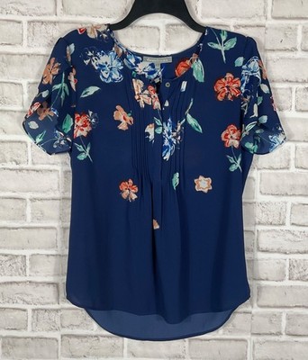 Daniell Rainn Top Womens Sz Small Blue Floral Buttons Pleated Short Sleeves NWT