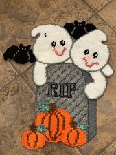 Vintage Hand Stitched Plastic Canvas Halloween Trick Or Treat Ghosts Wall Decor