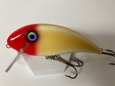 Smoker Tackle S.S. Shad Red Head 5.5'' Crankbait Musky , Pike Lure