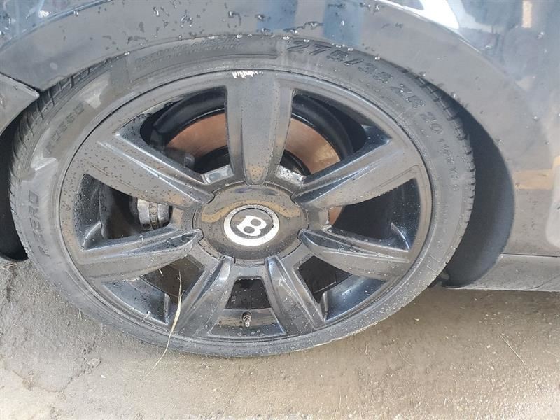 Bentley Flying Spur 2006 Spare tires Set Red
